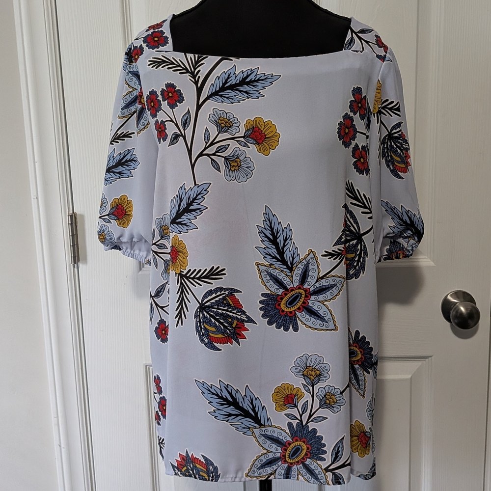 Loft Brand Floral Print Light Blue Women’s Blouse - Picture 8 of 9